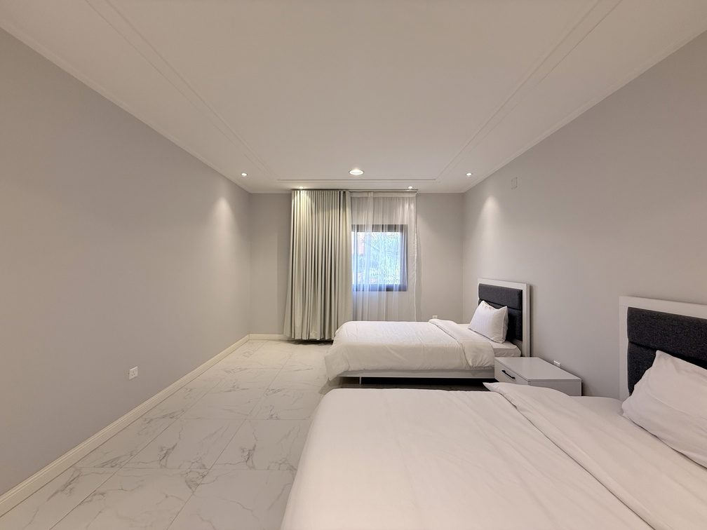 Satel at Creative Hospitality  Private Villa Living in a Secure Community 25