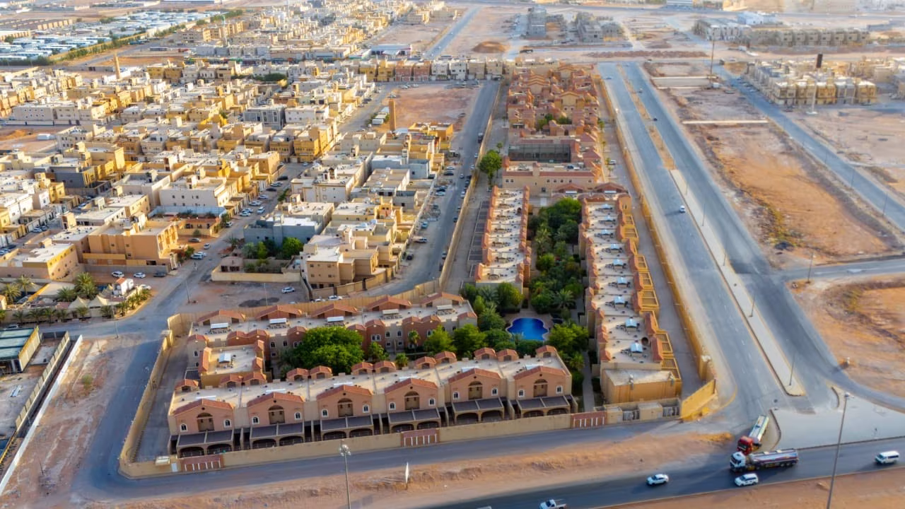 Alargan Gardens Compound 2