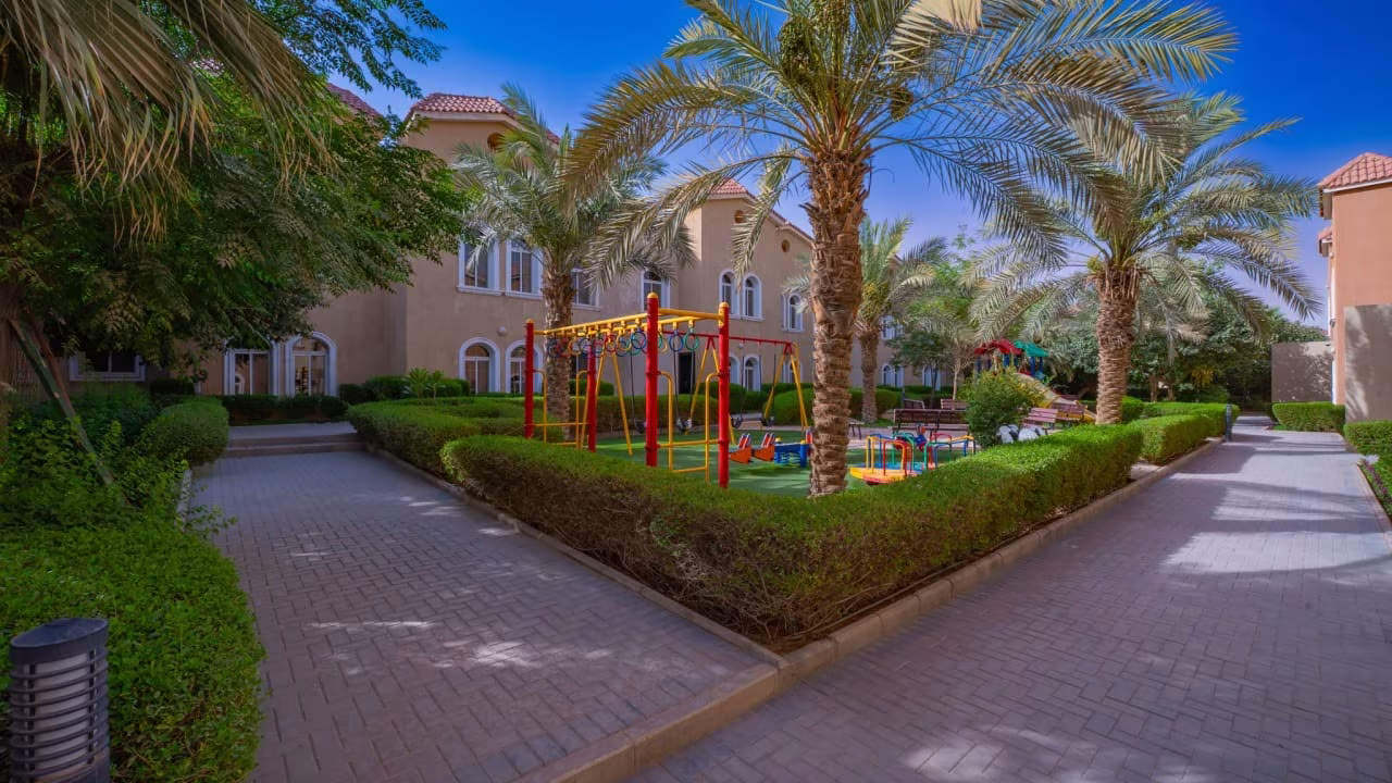 Alargan Gardens Compound 5