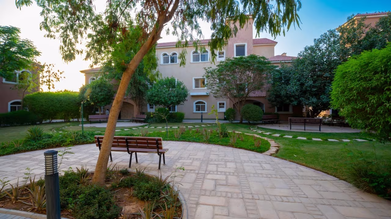 Alargan Gardens Compound 6